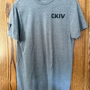 Men's Gray T-Shirt